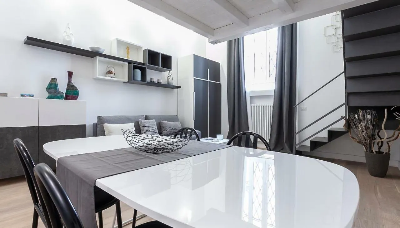 Italianway - Rosales 3 Apartment Milan 0*,